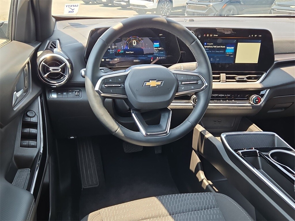 2025 Chevrolet Equinox LT - Photo 26