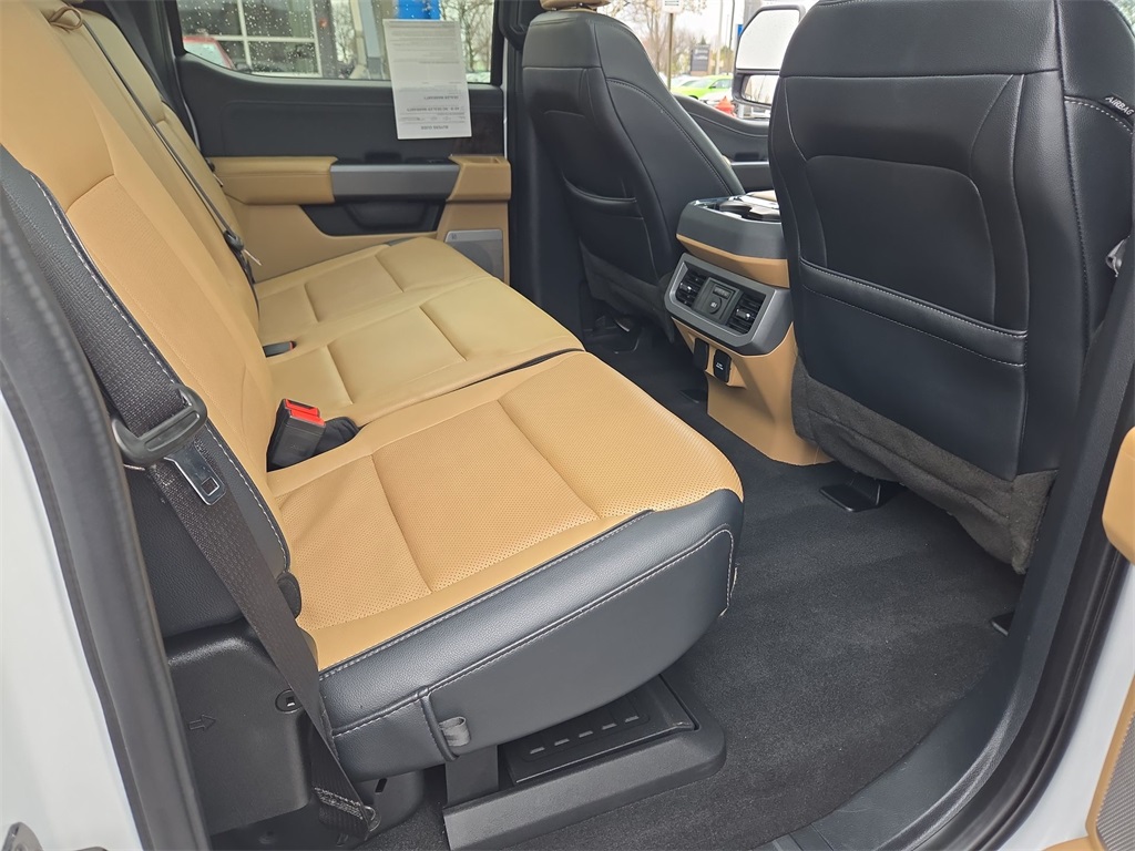 2023 FORD F-450 - Image 28