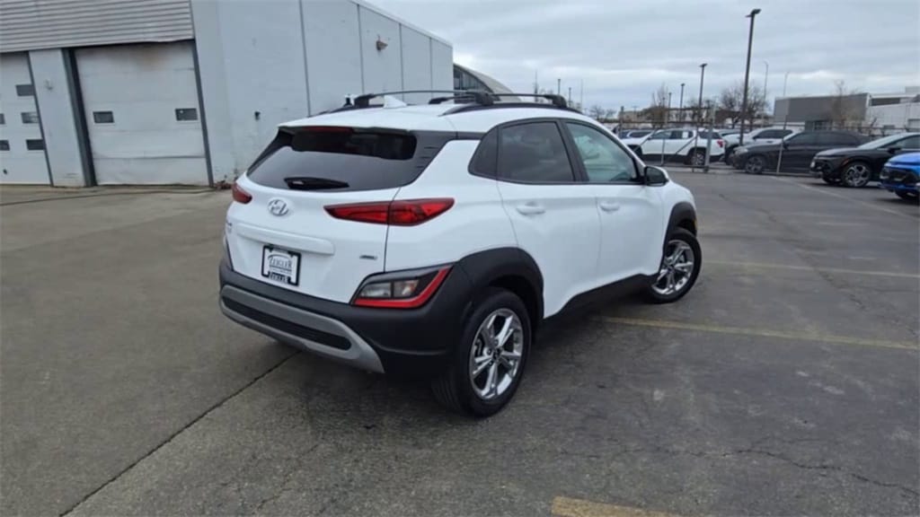 2022 HYUNDAI KONA - Image 8