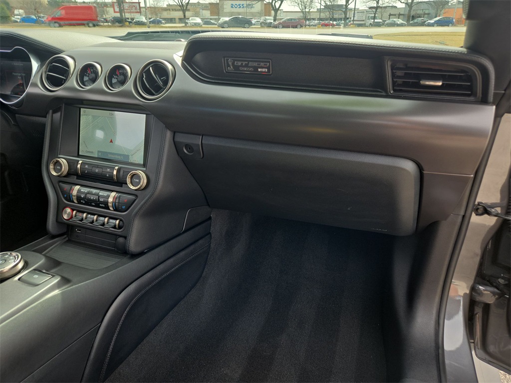 2021 FORD MUSTANG - Image 31