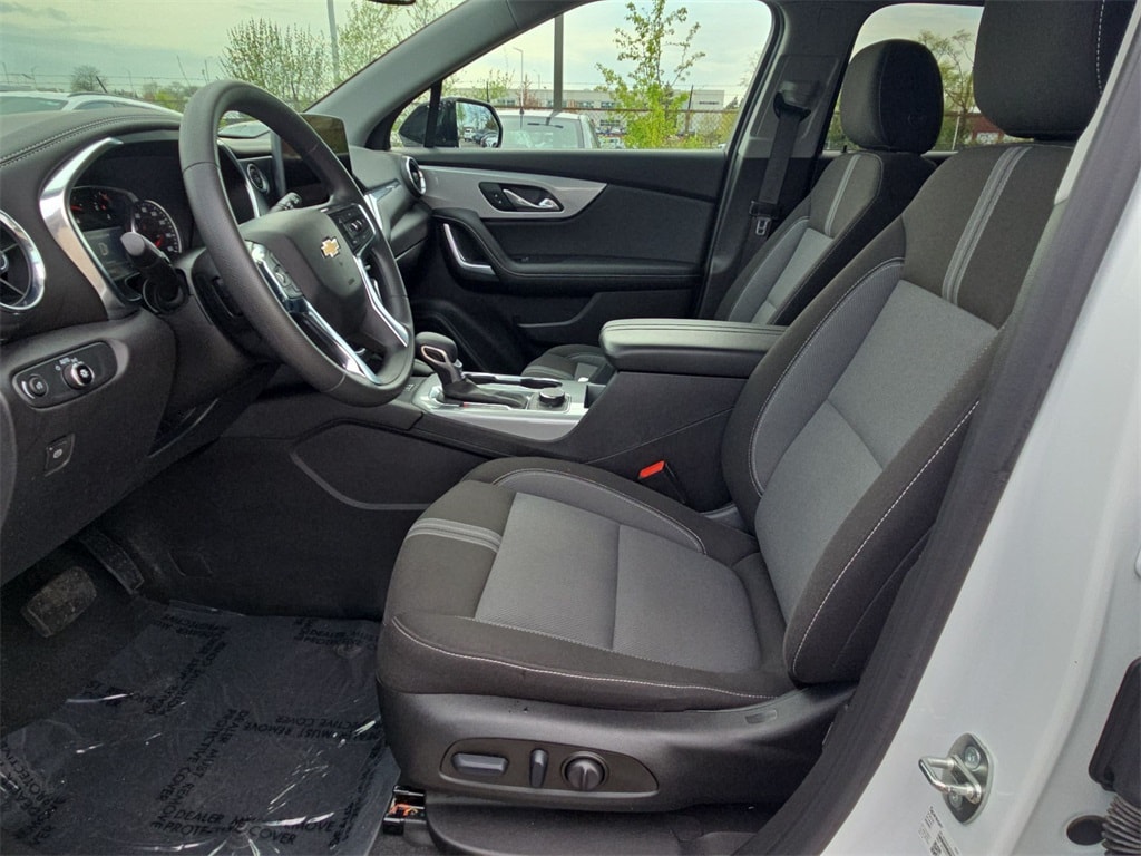 2023 CHEVROLET BLAZER - Image 19