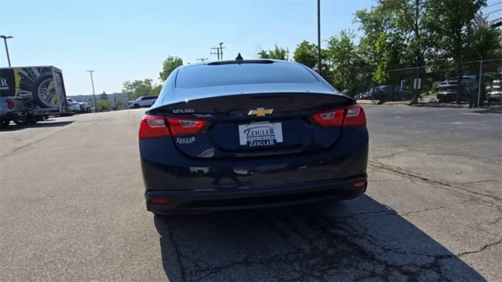 2018 CHEVROLET MALIBU - Image 8