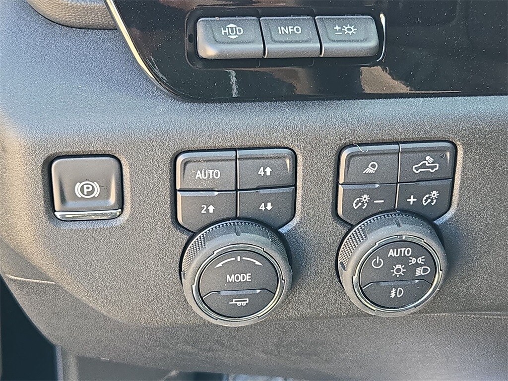 2025 Chevrolet Silverado 2500 HD High Country - Photo 18