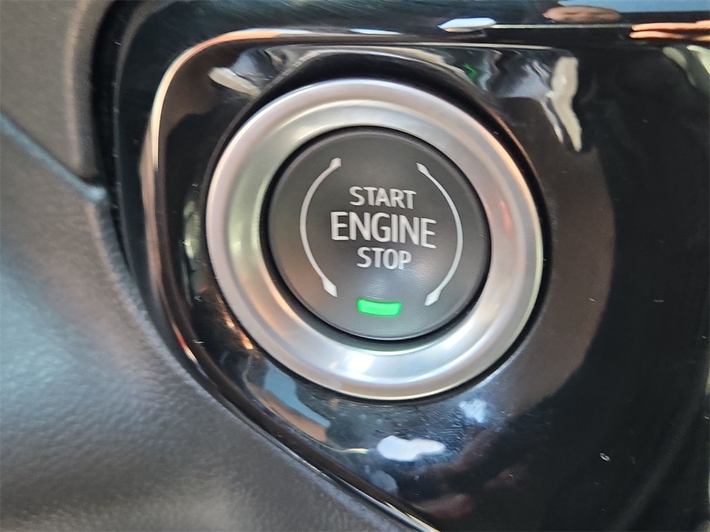 2023 CHEVROLET SILVERADO - Image 23