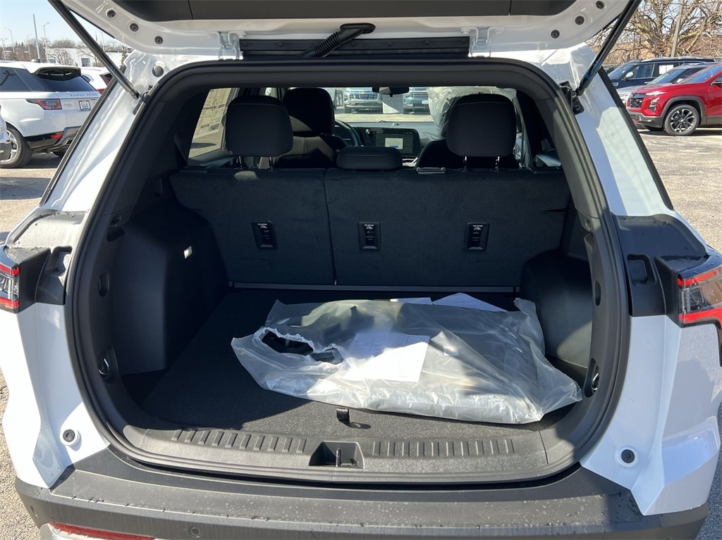 2025 Chevrolet Equinox LT - Photo 26