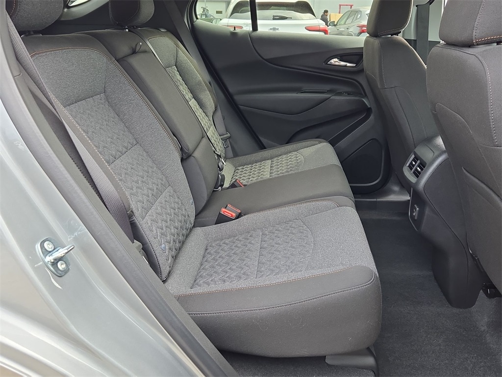 2023 CHEVROLET EQUINOX - Image 32
