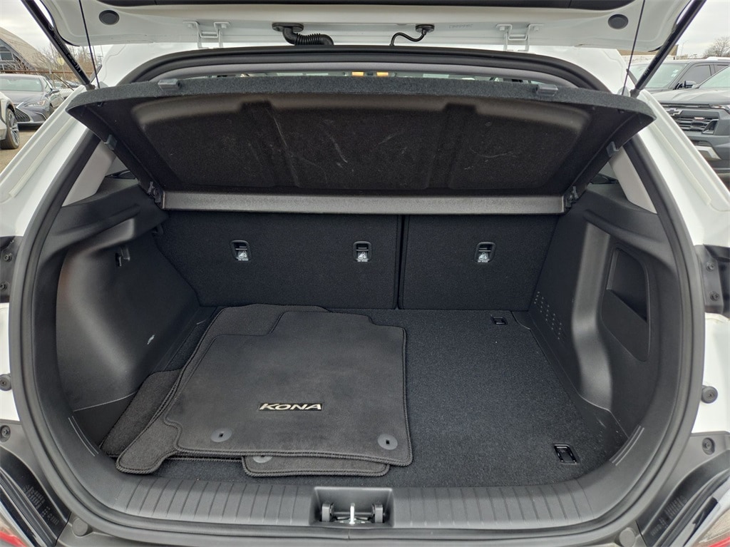 2022 HYUNDAI KONA - Image 32