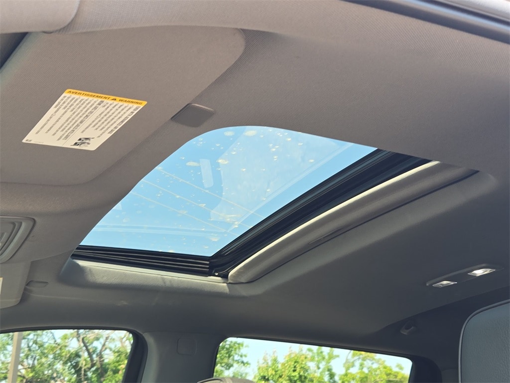 2022 GMC SIERRA - Image 25