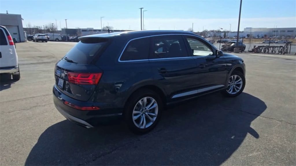 2018 AUDI Q7 - Image 8