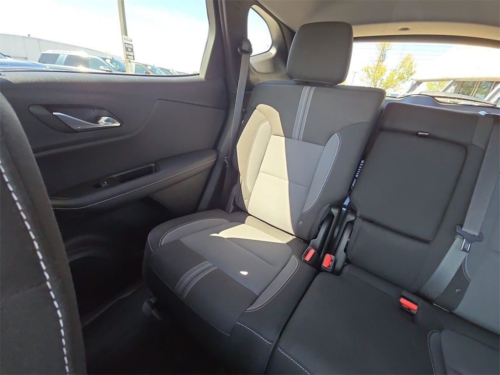 2023 CHEVROLET BLAZER - Image 12