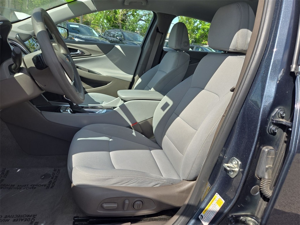 2021 CHEVROLET MALIBU - Image 24