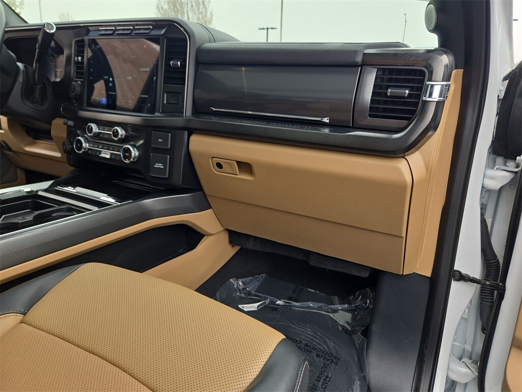 2023 FORD F-450 - Image 30