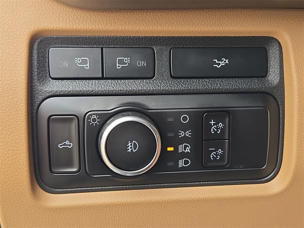 2023 FORD F-450 - Image 18