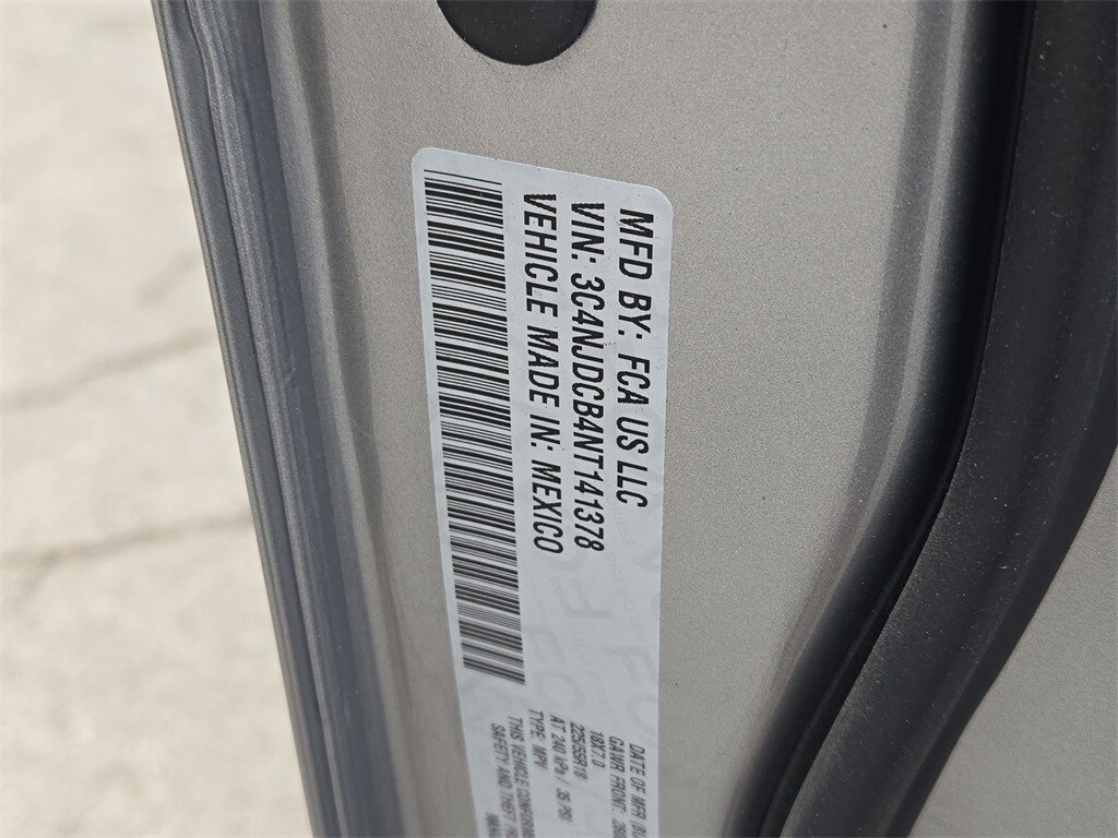 2022 JEEP COMPASS - Image 32