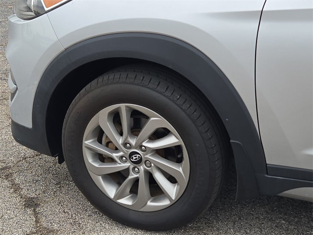 2017 HYUNDAI TUCSON - Image 31