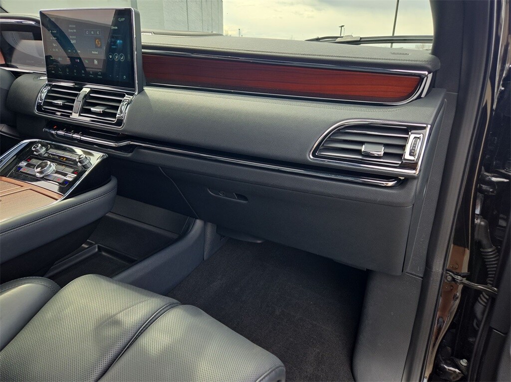 2023 LINCOLN NAVIGATOR - Image 36