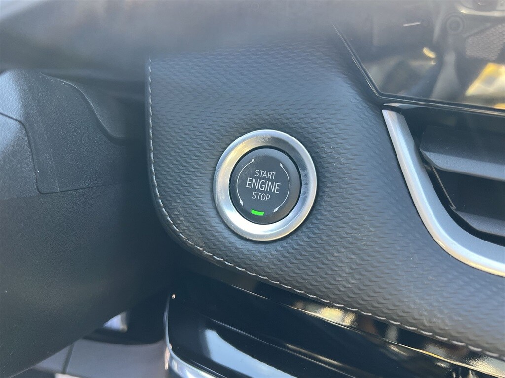 2025 Chevrolet Equinox LT - Photo 17
