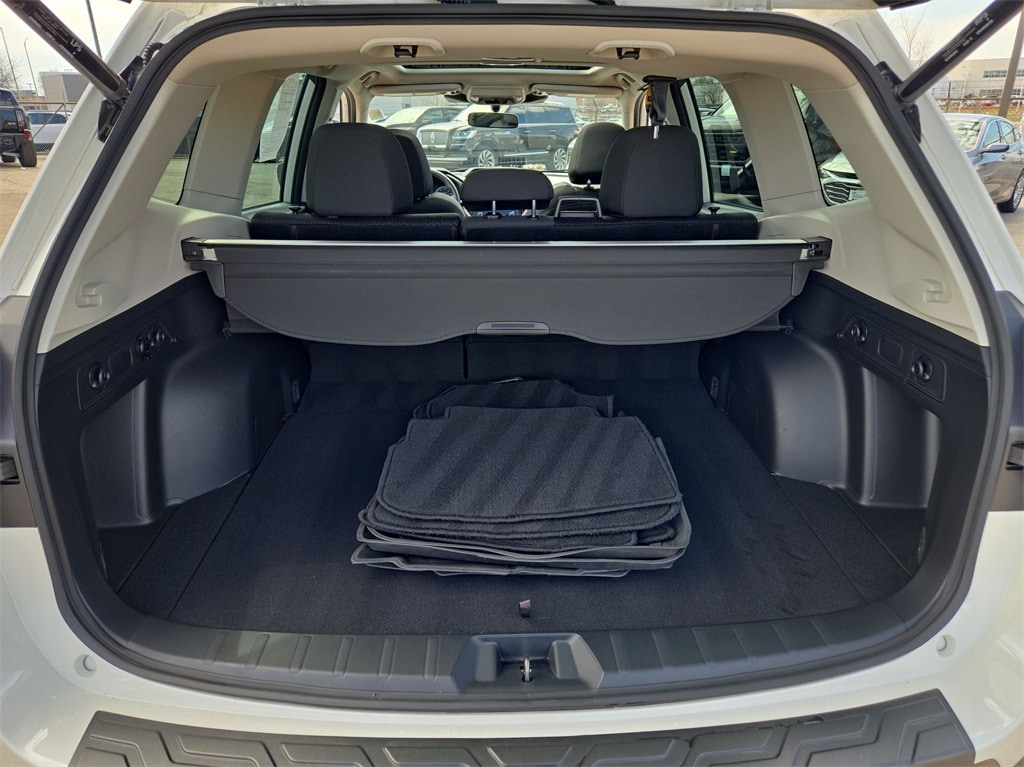 2022 SUBARU FORESTER - Image 31