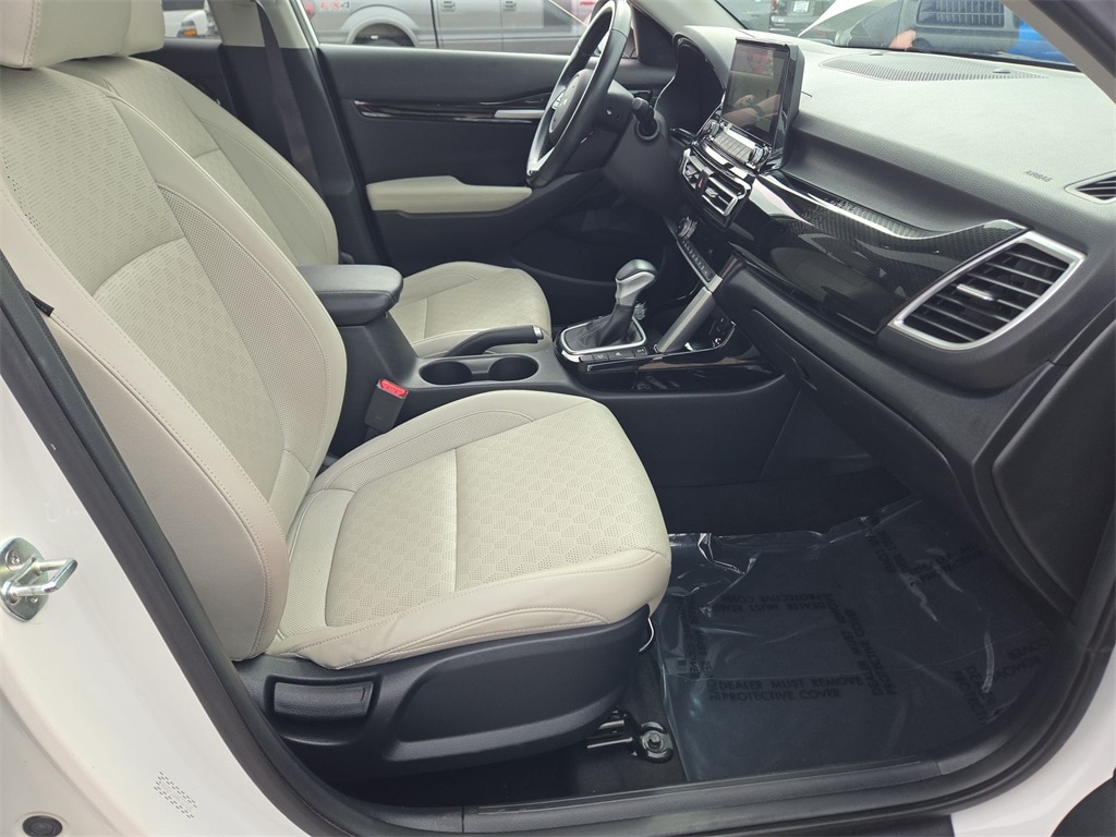 2022 KIA SELTOS - Image 28