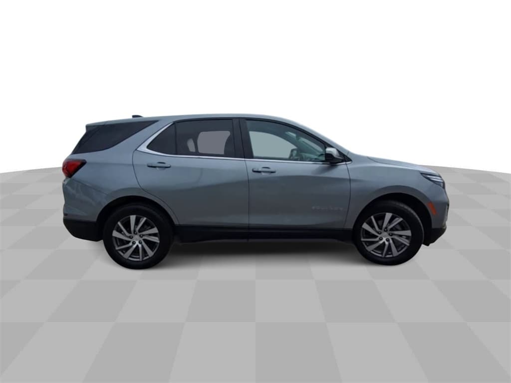 2023 CHEVROLET EQUINOX - Image 2