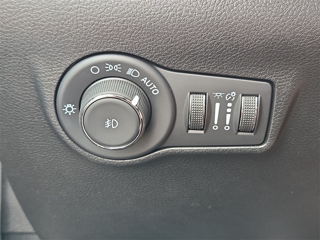 2022 JEEP COMPASS - Image 17