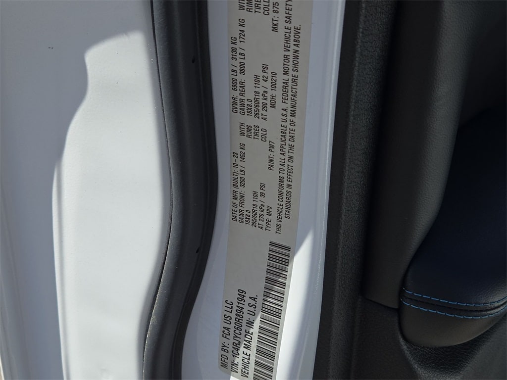 2024 JEEP GRAND CHEROKEE - Image 34