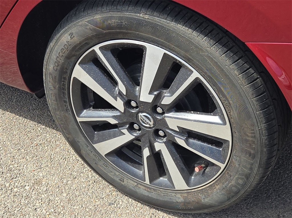 2021 NISSAN VERSA - Image 37