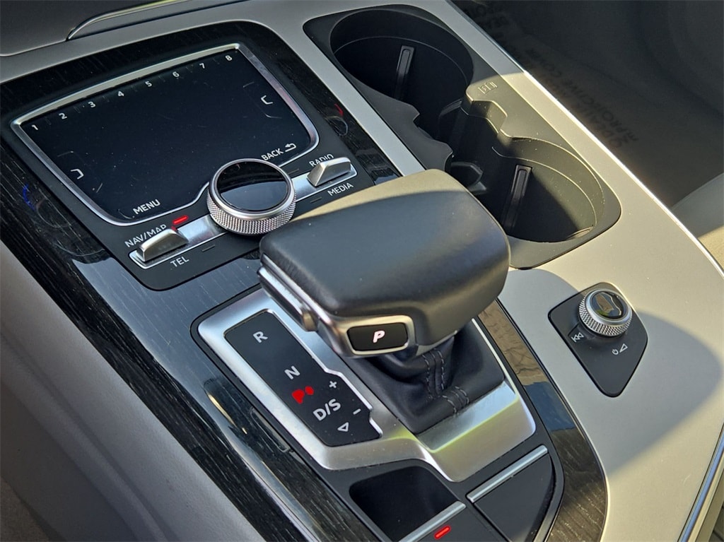 2018 AUDI Q7 - Image 16