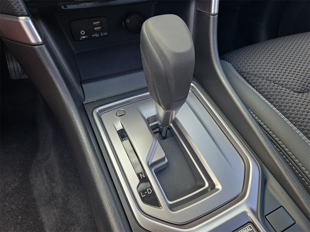 2022 SUBARU FORESTER - Image 21