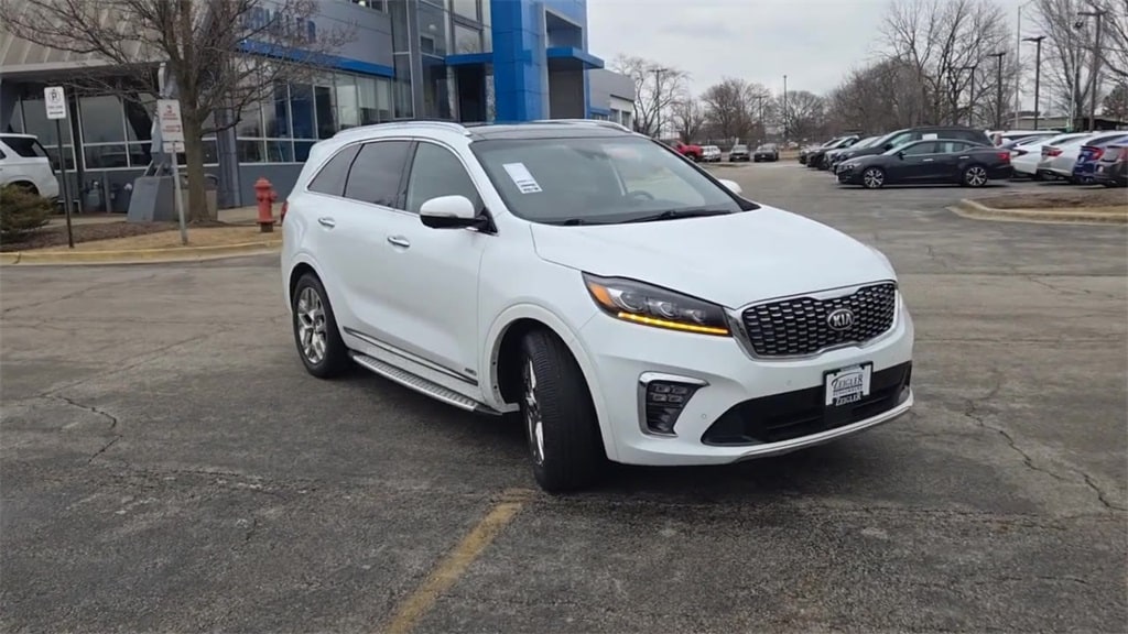 2019 KIA SORENTO - Image 2