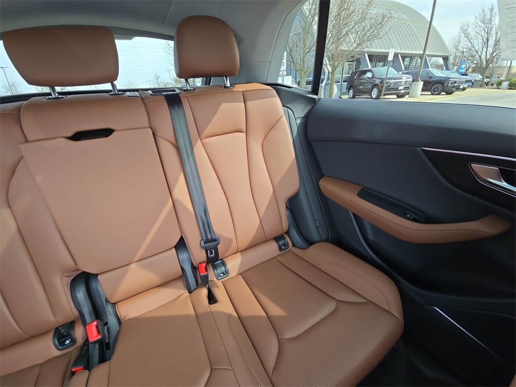 2023 AUDI Q8 - Image 14