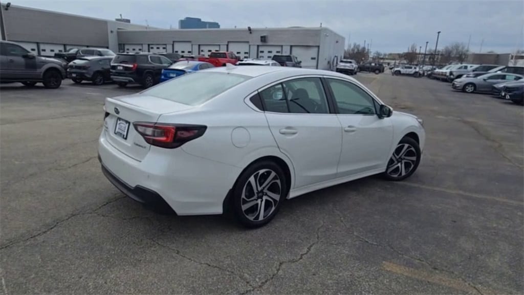 2022 SUBARU LEGACY - Image 8