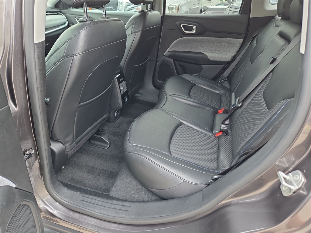2022 JEEP COMPASS - Image 23
