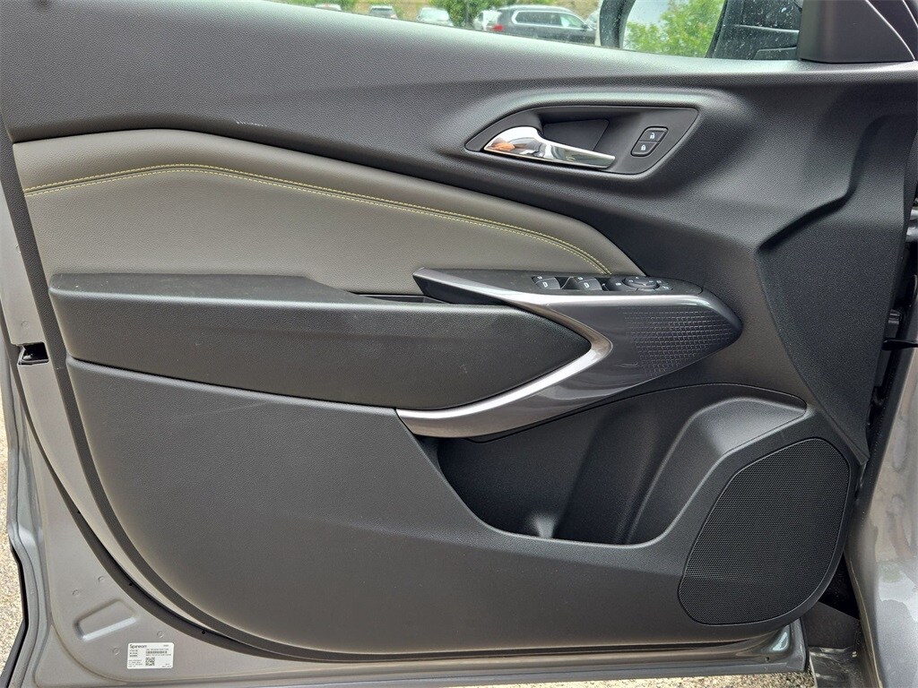 2025 Chevrolet Trax Activ - Photo 27