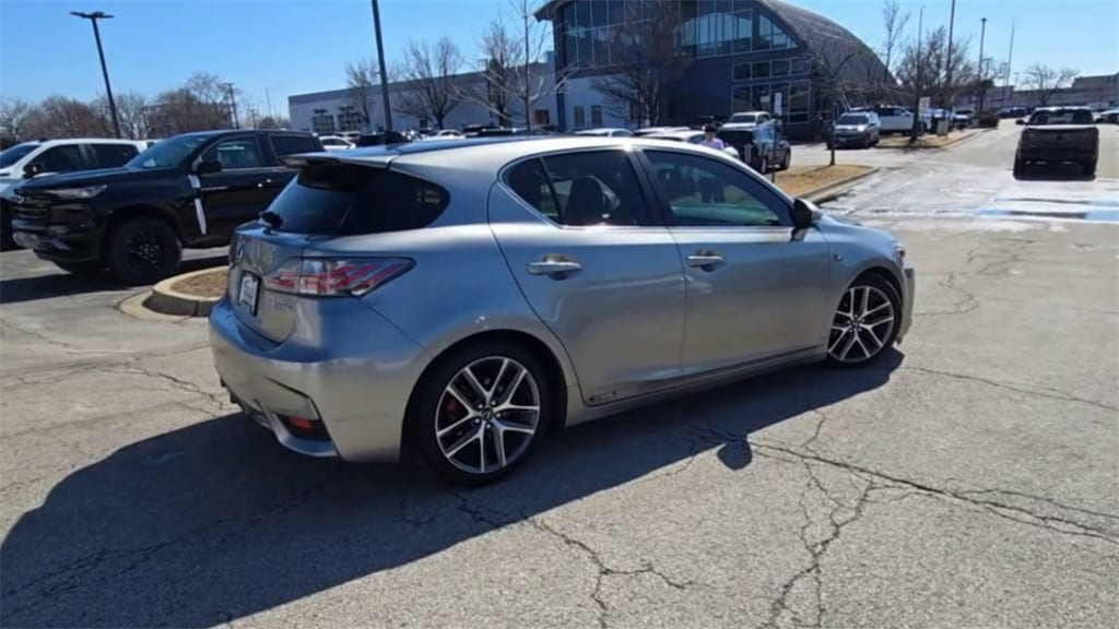 2017 LEXUS CT - Image 8