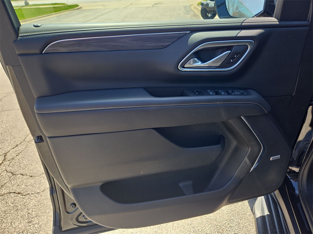 2022 GMC YUKON - Image 23