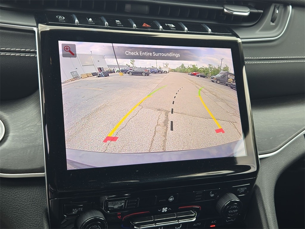 2022 JEEP GRAND CHEROKEE L - Image 21