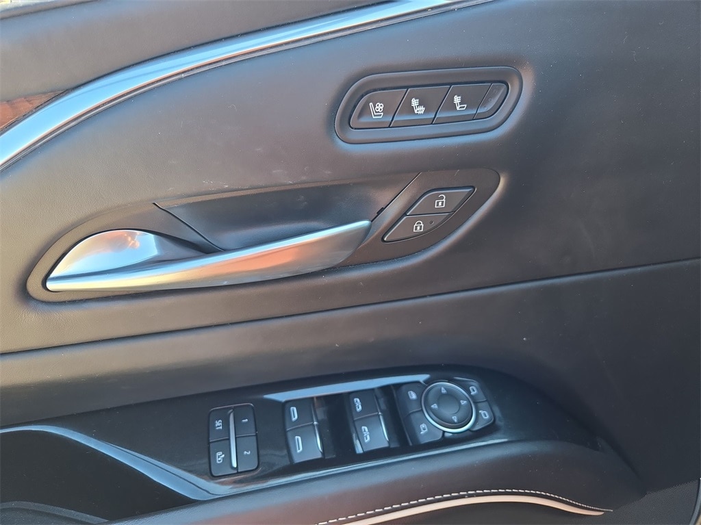 2022 CADILLAC ESCALADE - Image 30