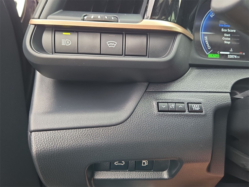 2023 TOYOTA CROWN - Image 18