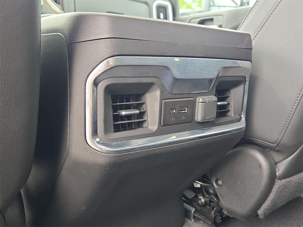 2022 CHEVROLET SILVERADO HD - Image 28