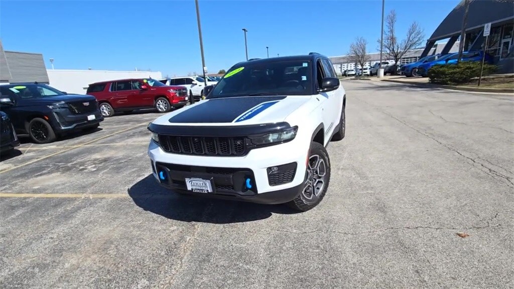 2024 JEEP GRAND CHEROKEE - Image 3