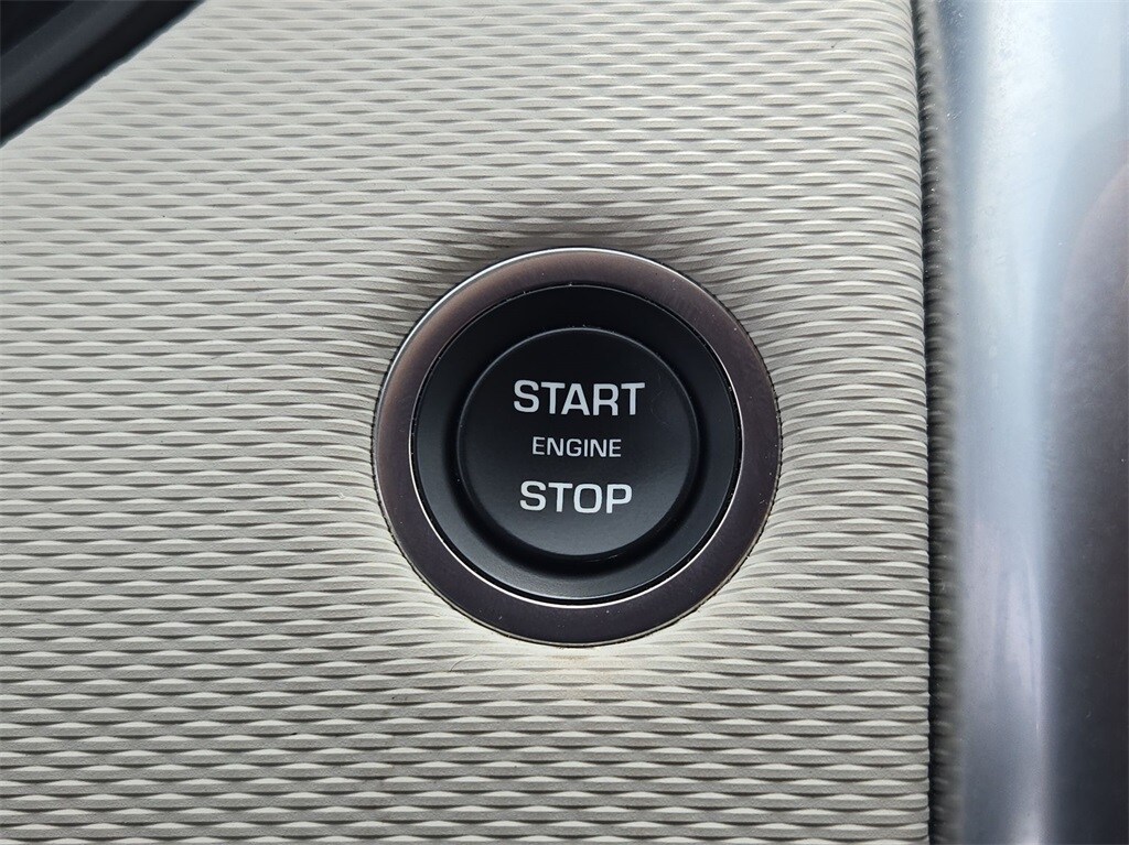 2023 LAND ROVER DISCOVERY - Image 23