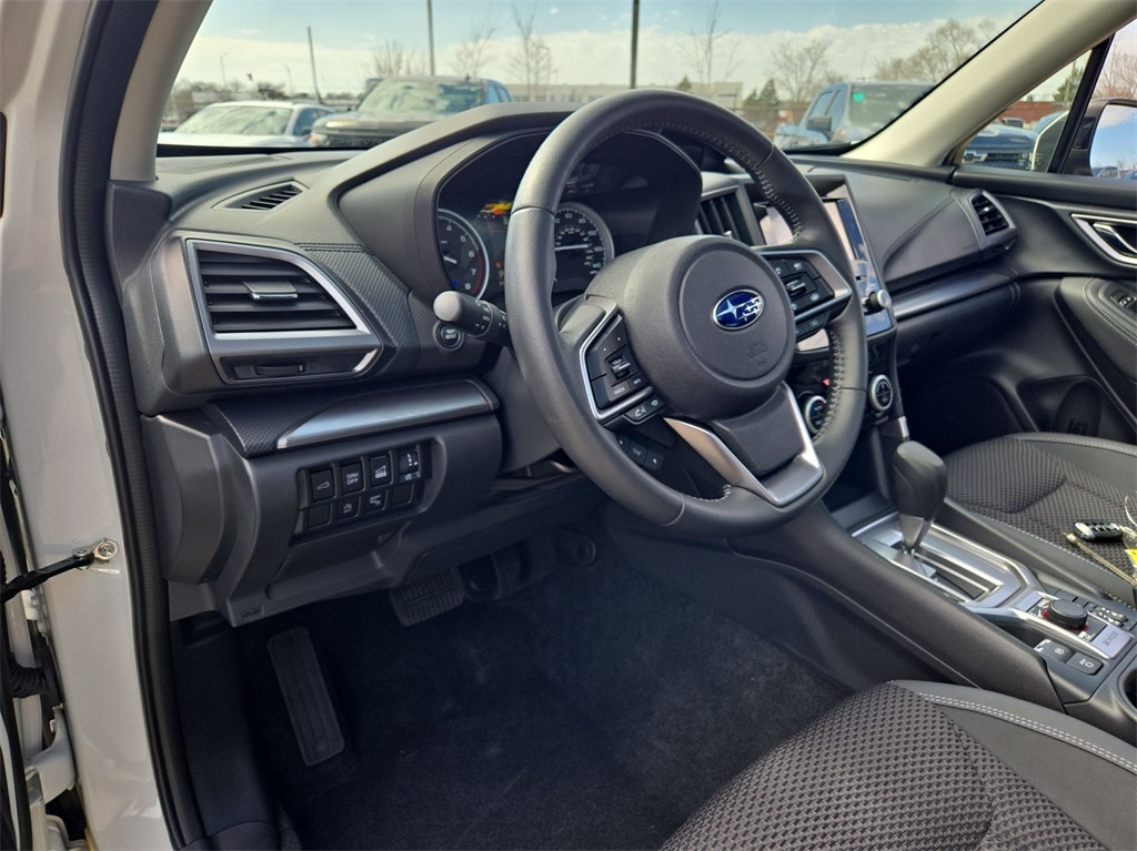 2022 SUBARU FORESTER - Image 16