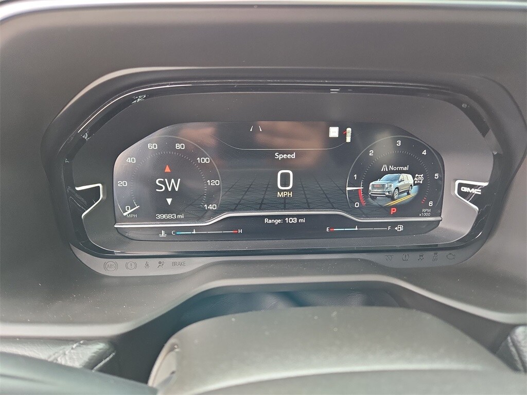 2022 GMC YUKON - Image 11