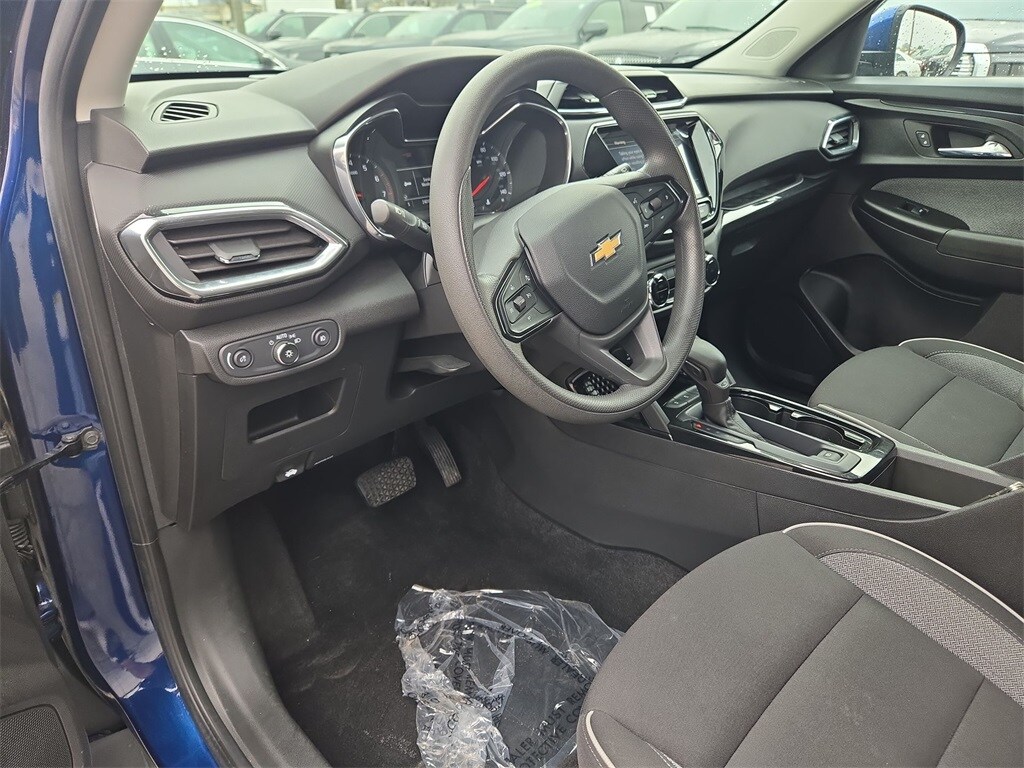 2022 CHEVROLET TRAILBLAZER - Image 10