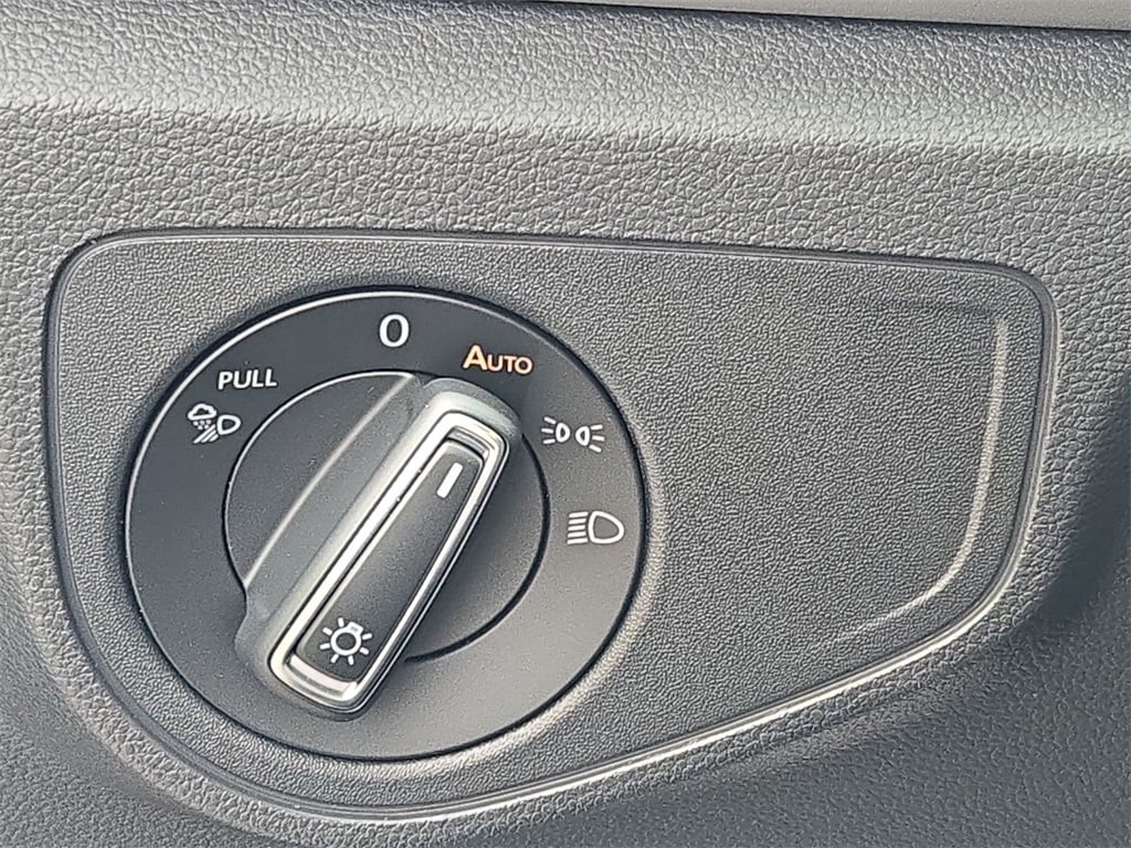 2022 VOLKSWAGEN ATLAS - Image 17