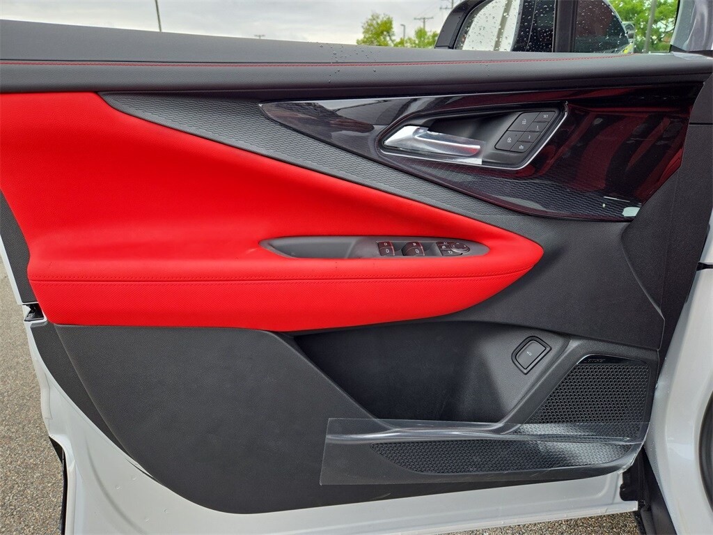 2025 Chevrolet Blazer EV SS - Photo 28