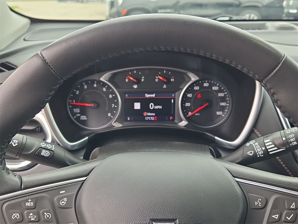 2022 CHEVROLET EQUINOX - Image 11