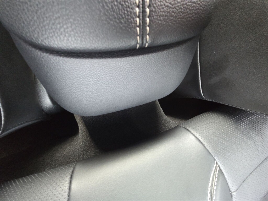 2021 FORD MUSTANG - Image 24