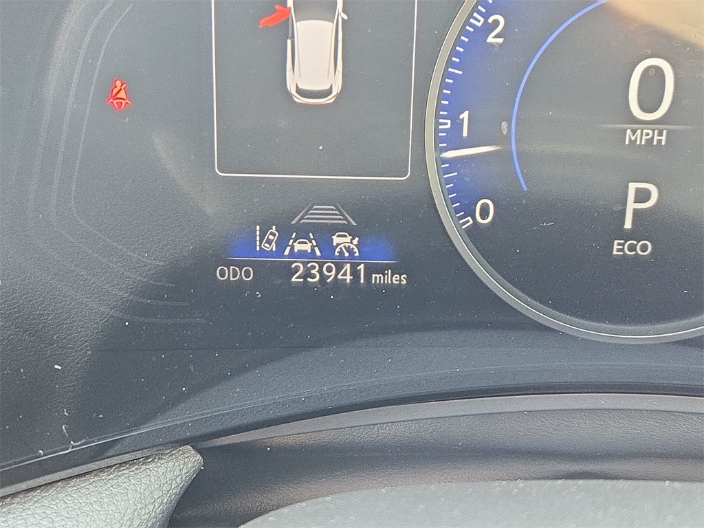 2024 LEXUS NX - Image 18